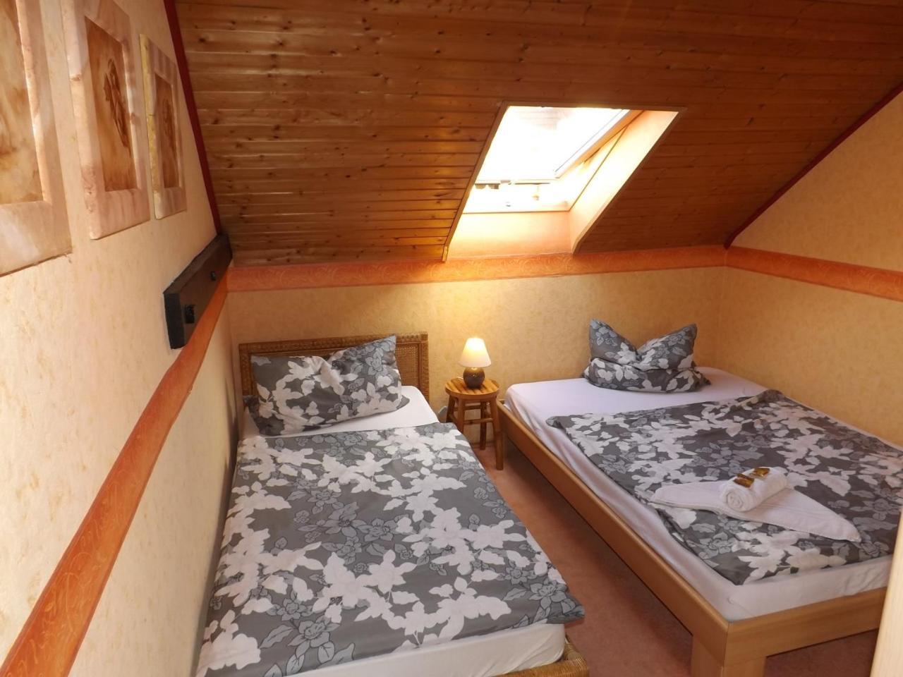 Boardinghouse Castell Bona Exterior foto